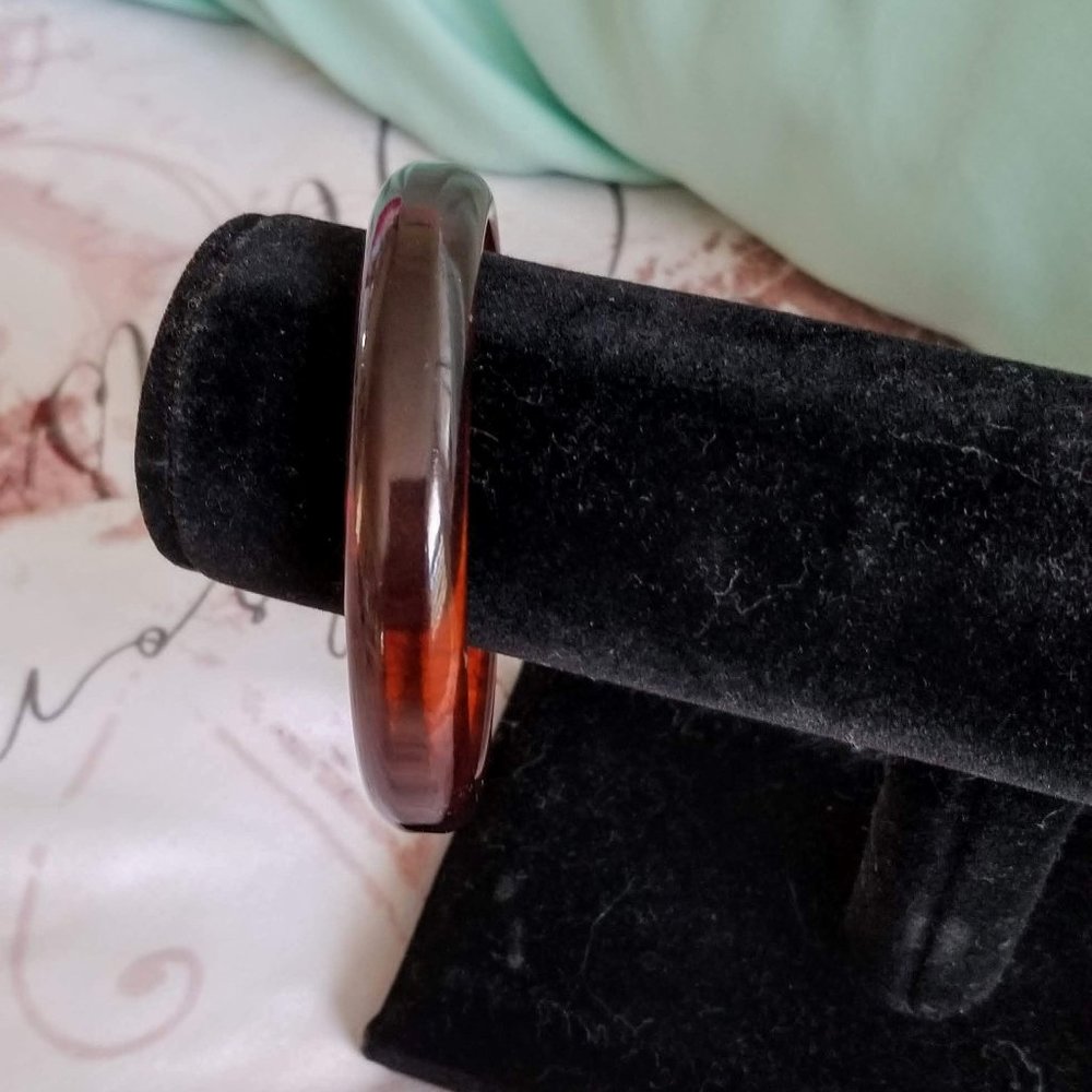 Vintage Brown-Root Beer Swirl Color Lucite Spacer Bangle Bracelet Lovely